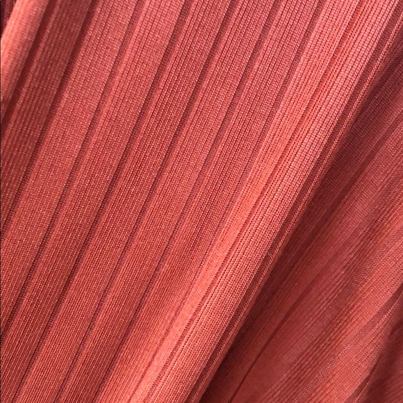 Beautiful Fancy Crop Top - Picture 3 of 3